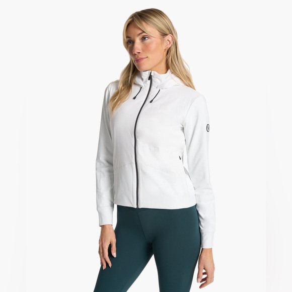 NWT Vuori Chilled Out Full Zip White Women's Performance Jacket - Picture 1 of 16